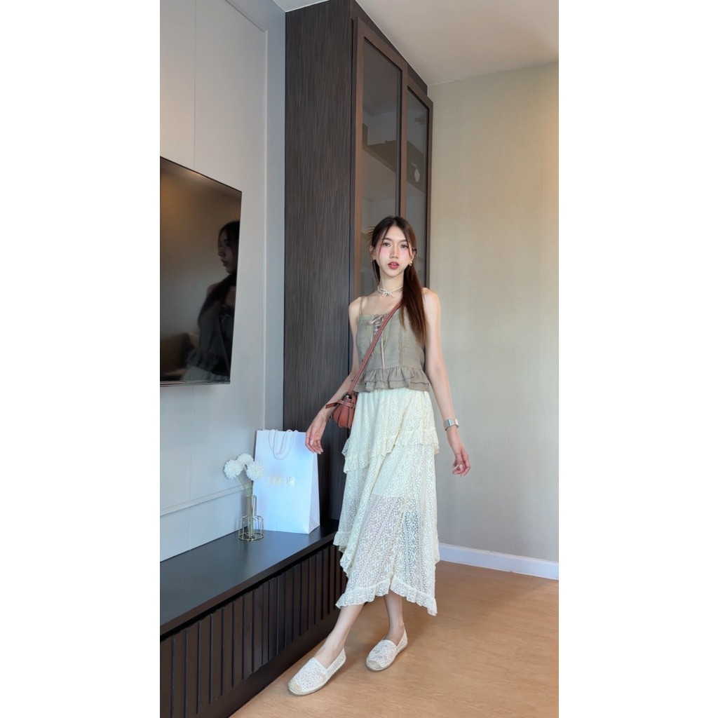 BD24-173 สายเดี่ยวสีน้ำตาลผูกหน้า 𝗜𝘀𝗮𝗯𝗲𝗹𝗹𝗮 𝘁𝗼𝗽