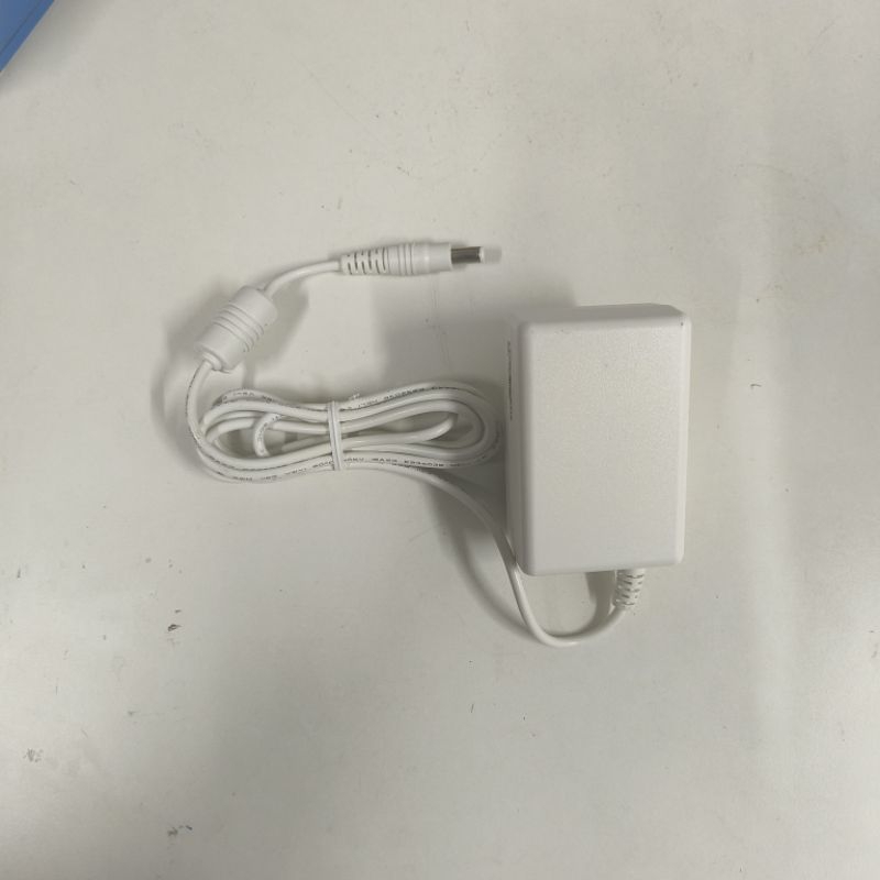 Adaptorขาว 12V 3A อย่างดี แอมป์เต็ม  มีFerrite bead ตัวลดสัญญานรบกวน ใช้กับอุปกรณ์ไฟฟ้าได้หลากหลาย