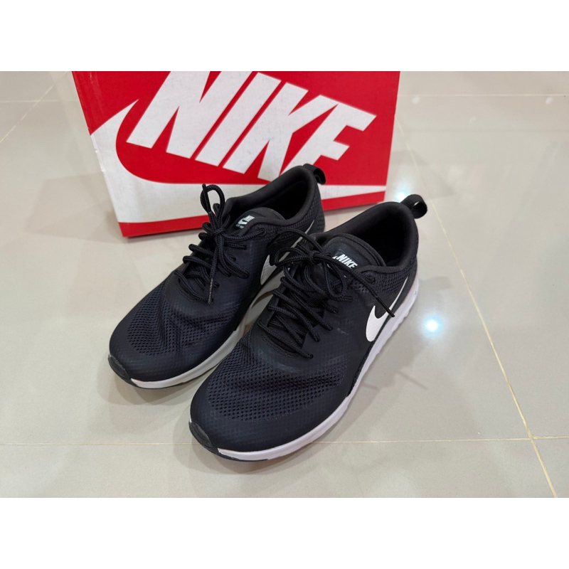 (used) รองเท้า nike air max thea size 6us