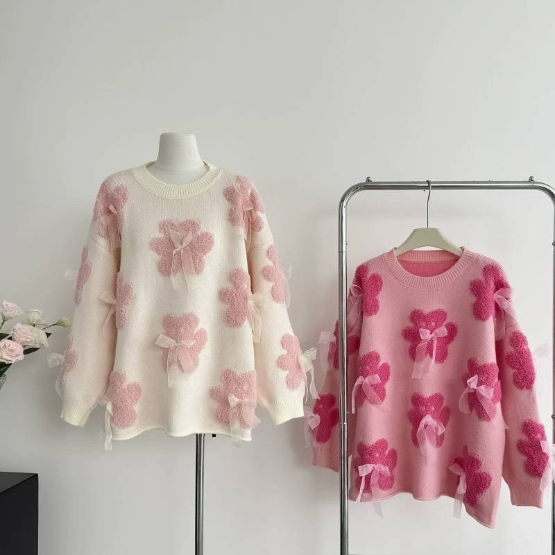 LILY งานนำเข้า สวยตรงปก เสื้อแขนยาว ผ้าไหมพรมทอลายน่ารักๆติดอะไหล่รอบๆ ผ้านุ่มนิ่มใส่สบาย แนะนำเลยค่า