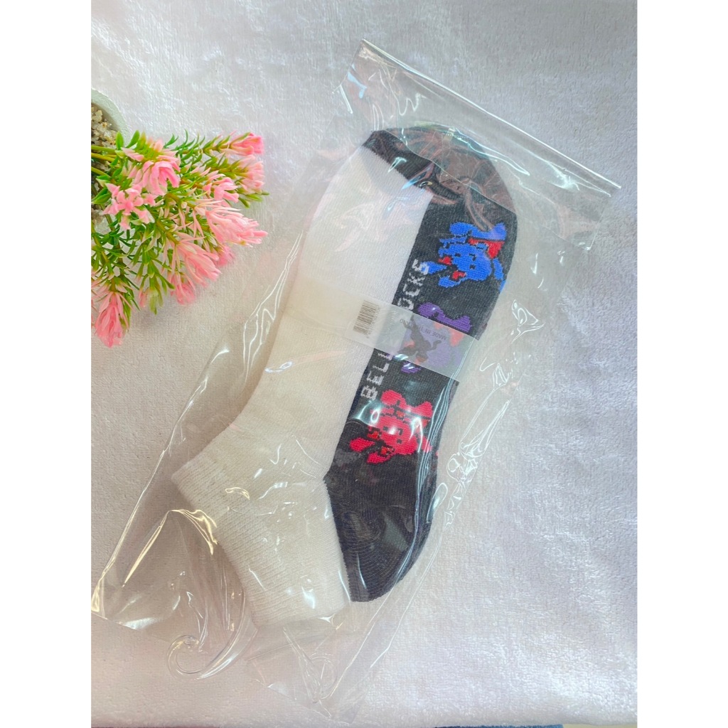 Belle Socks ถุงเท้านักเรียน ข้อสั้น พื้นเทา เนื้อดี