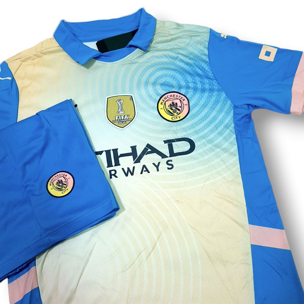 ชุดฟุตบบอล แมนซิตี้ รุ่นใหม่ลา่าสุด 2024 ชุดผู้ใหญ่ ไซส์ M .L .XL. (เสื้อพร้อมกางเกง)