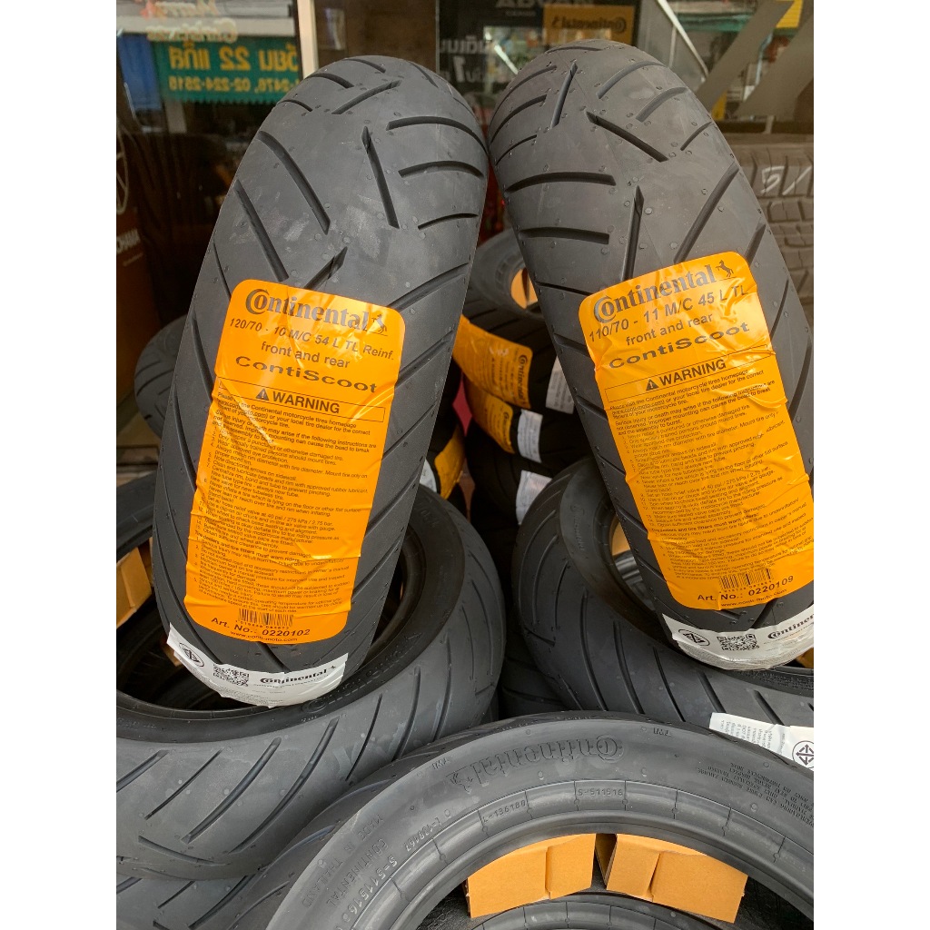 ยาง Continental Conti Scoot สำหรับ Vespa Lx  กับ S125  110/70-11 เเละ 120/70-10 คู่ละ 2,600 บาท