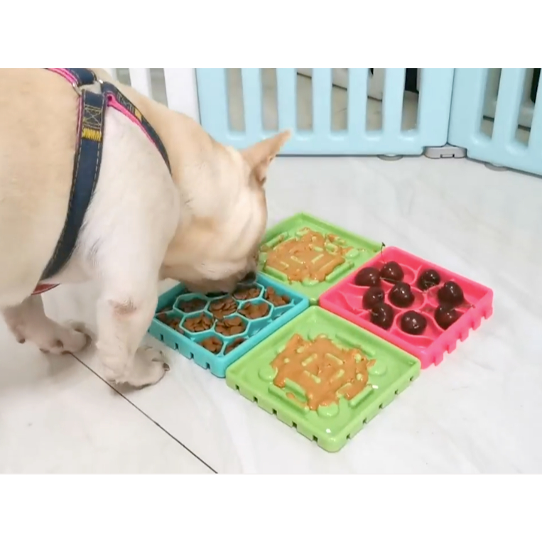 MKDAER Prevention for Fast Eating Pets Mat ชามข้าวสุนัขแมวฝึกกินช้า ชามช่วยลดการสำลัก ซิลิโคนเลียสัต