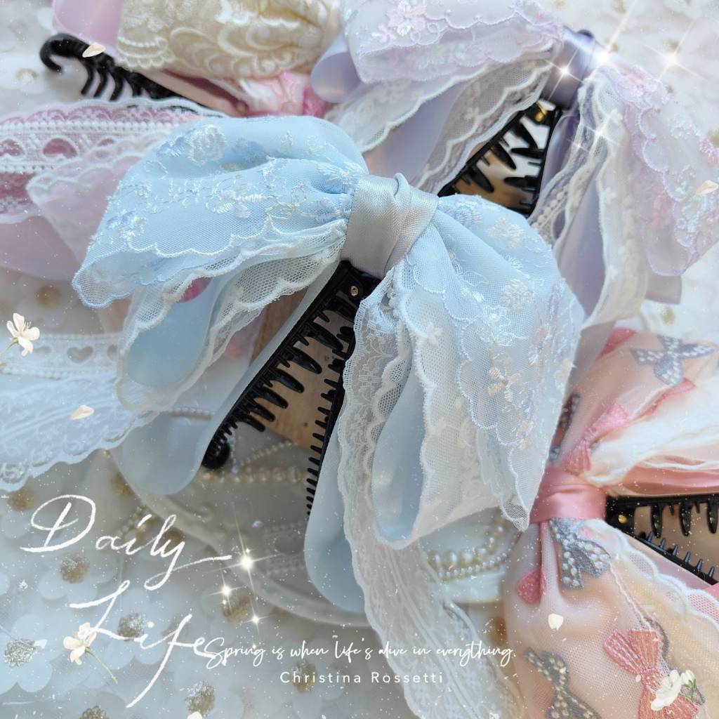 A Dream (5สี)กิ๊บกล้วยโบว์ผ้าลูกไม้ เสริมลูกไม้เส้นโบว์หางยาวหวานๆน่ารักไซร์L 13ซม. (พร้อมส่ง )