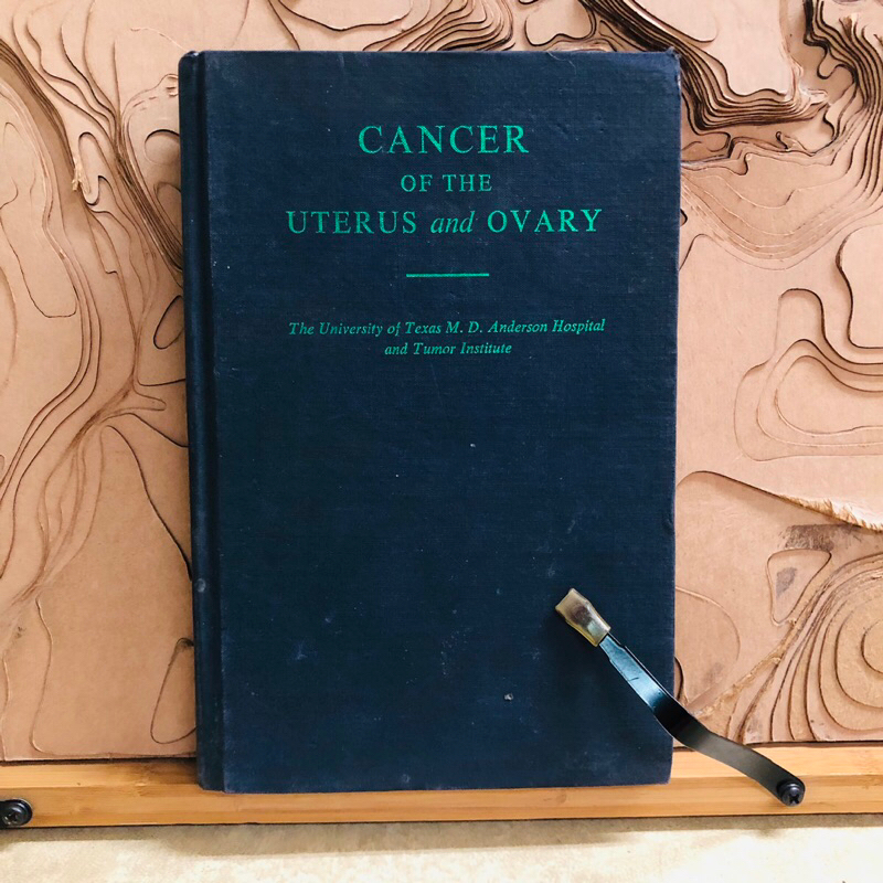 ต526 CANCER OF THE UTERUS and OVARY