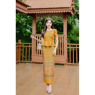 ชุดเซท เสื้อ และ ผ้าถุง ลายแพรวาสวยๆ งานนำเข้า ผ้าหนาดี สีไม่ตก