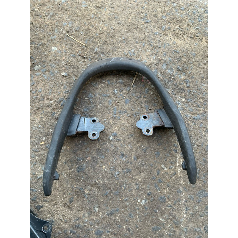 กันตกเวฟ100ยูบล๊อกแท้ติดรถมือ2