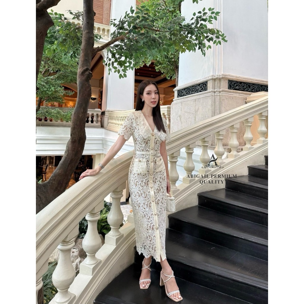 ABIGAIL BRAND ABG138 ชุดเดรสยาวผ้าลูกไม้