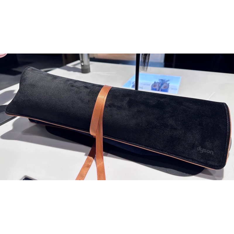 พร้อมส่ง 💥 Travel Bag กระเป๋าผ้า dyson air Strait สีดำ rose gold กำมะหยี่ แท้100%