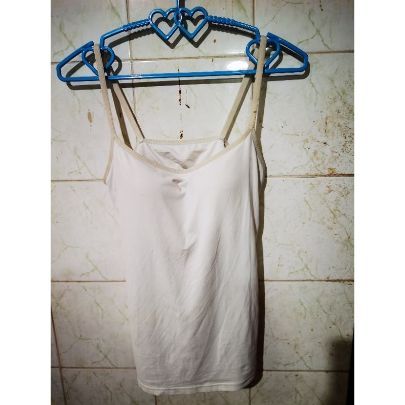 เสื้อ​ bra top airism​ uniqlo