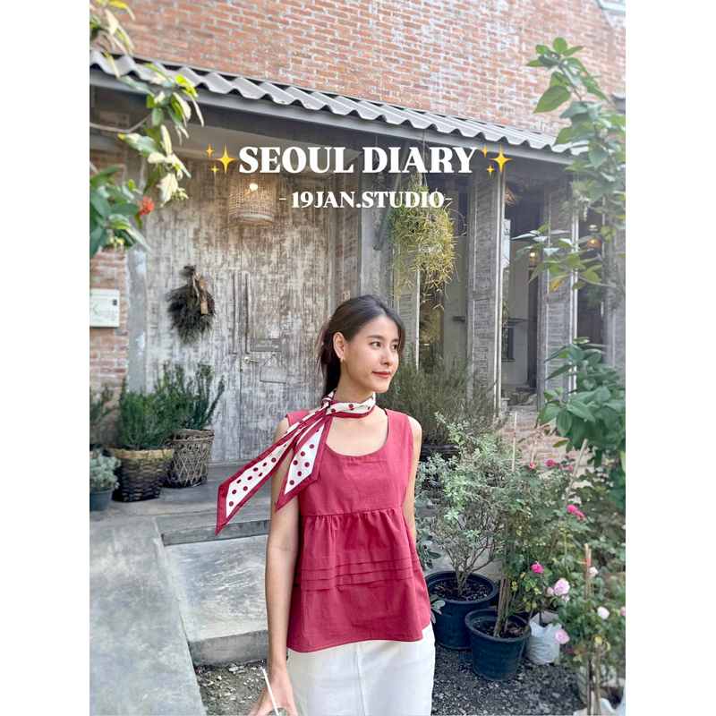 19JAN.STUDIO : SEOUL DIARY  เสื้อ + ผ้าพันคอ น่ารักมาก ผ้าคอตตอนเนื้อดี ทรงโอเวอร์ไซส์