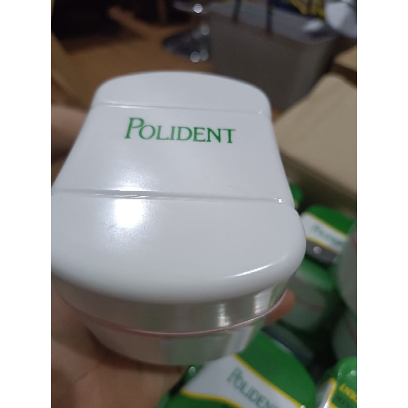 กล่องแช่ฟันปลอม โพลิเดนท์ Polident