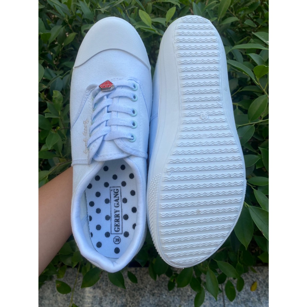 (F999) ส่งเร็ว🚚รองเท้าผ้าใบ31-40 👟 แฟชั่นสวมใส่สบาย นำเข้าราคาถูก