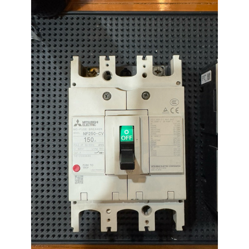 Mitsubishi NF250-CV  3P 150A
