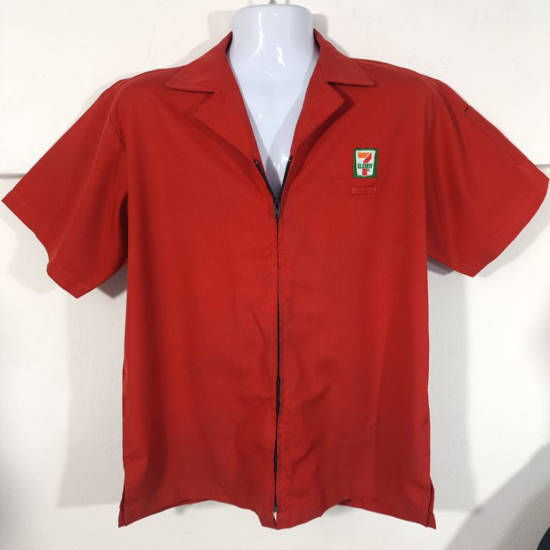 เสื้อพนักงาน 7-11 เซเว่น อีเลฟเว่น รุ่นเก่า ปี 2009 ชุดพนักงาน ชุดยูนิฟอร์ม มือสอง