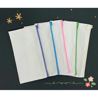 Nana กระเป๋าดินสอผ้าดิบ ขนาด 8x4 นิ้ว ไม่สกรีนลาย สำหรับใส่ปากกา ดินสอ สุ่มสีซิป