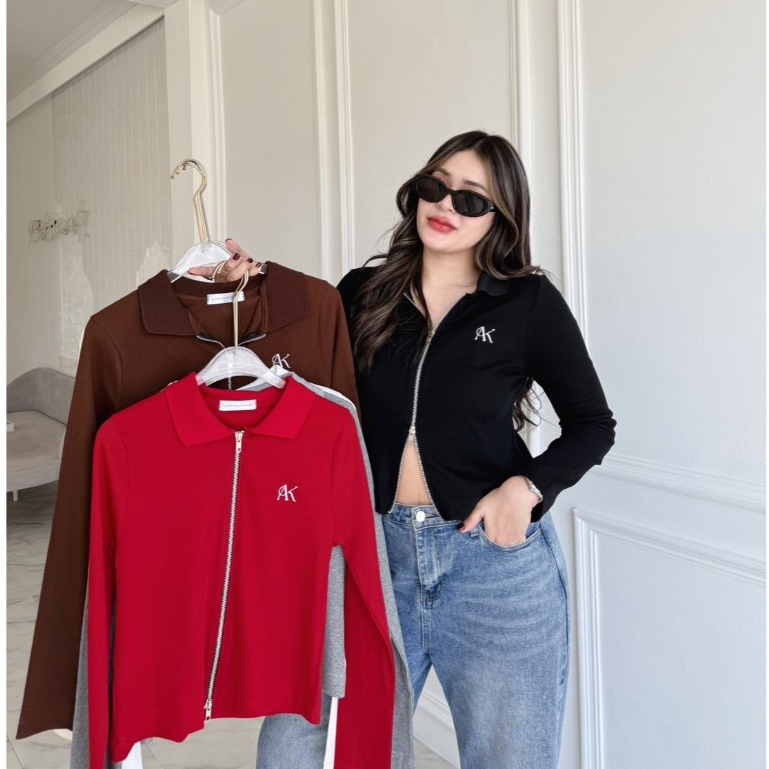 Zippy Top เสื้อแขนยาวซิปหน้าปักโลโก้ (ผ้าร่อง) AOMMKOSHOP - S74