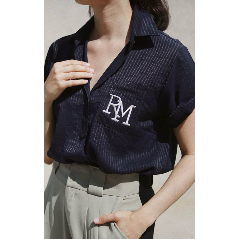 Rally Rm Ivy shirt Navy (New in pack) เสื้อเชิ้ตคอปกแขนสั้น สี navy งานใหม่มือ1จากช้อปไม่เคยแกะแพ็ค 