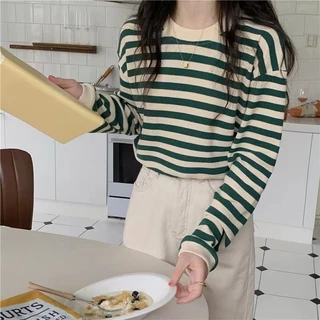 เสื้อผ้าแฟชั่นผู้หญิง เสื้อแขนยาวลายทางคอกลม ผ้านิ่มใส่สบาย0581*