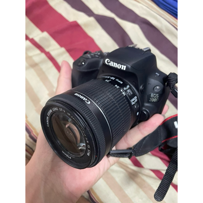 กล้อง canon eos 200d + 18 - 55 stm มือสอง ( no box )