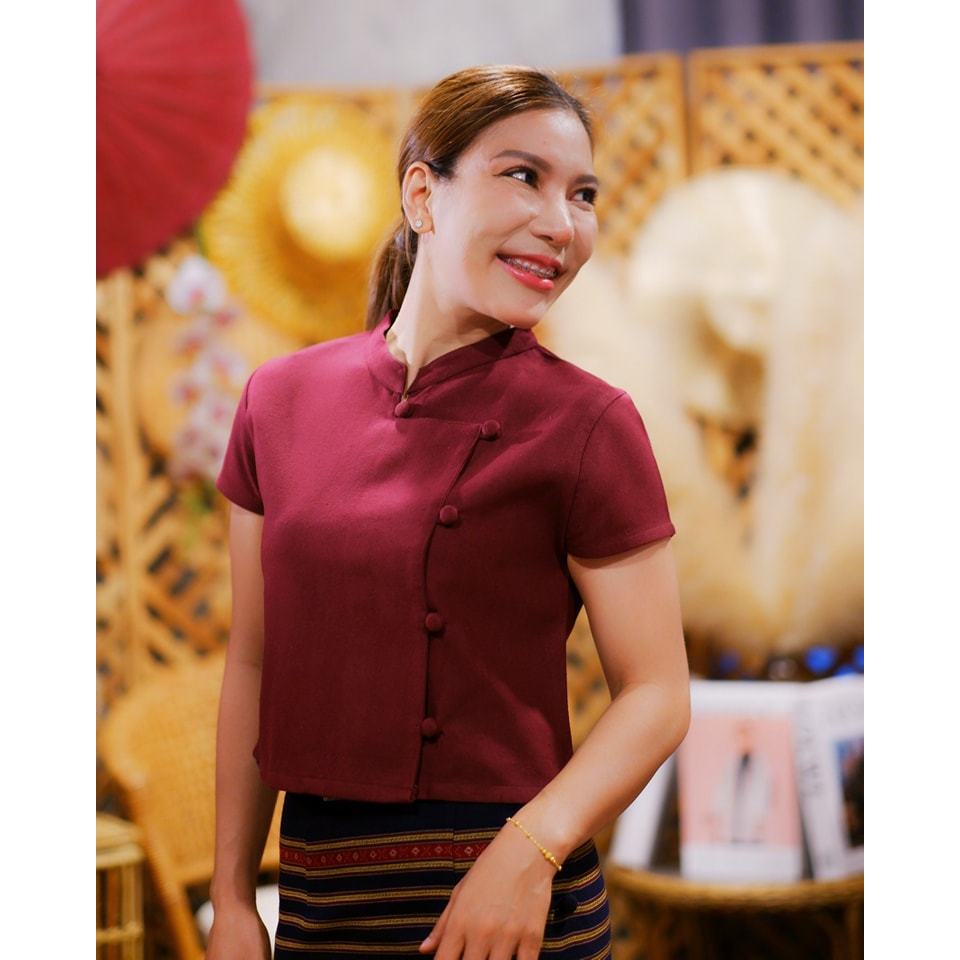ผ้าฝ้ายกระดุมป้ายฟอกนิ่มอัดกาวสีแดงเลือดหมู
