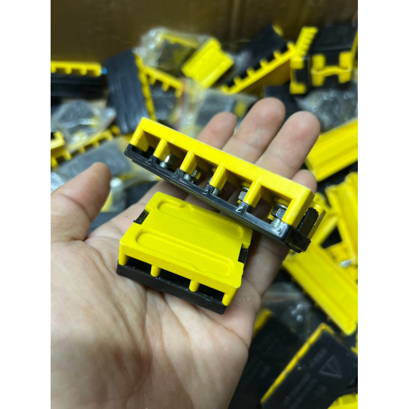 กล่องรวมสายไฟ คอนเนคเตอร์ จังชั่นบ๊อก กล่องรวมสาย ทนความร้อน – โปรปัง