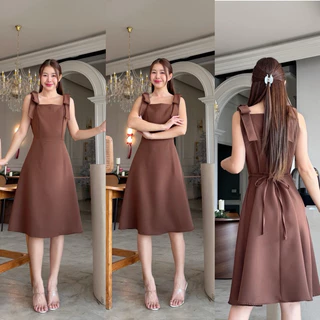 C92-1เดรสโบว์ไหล่คอเหลี่ยม ทรงเอ ความยาวมิดิ ใส่แล้วหุ่นสวย ดูแพงแบบ effortless 🤍 Lalarlan