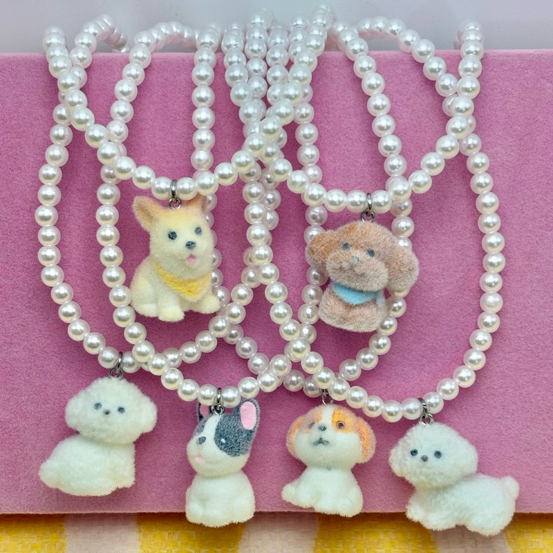 Piing me Necklace | สร้อยคอลูกปัดไข่มุกพร้อมจี้สุนัขลายต่างๆ ✨🐶