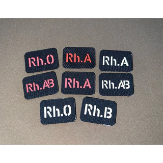 อาร์มกรุ๊ปเลือด Rh.+ สะท้อนแสง ผ้าดำกันน้ำ ขนาด 2*3 cm.