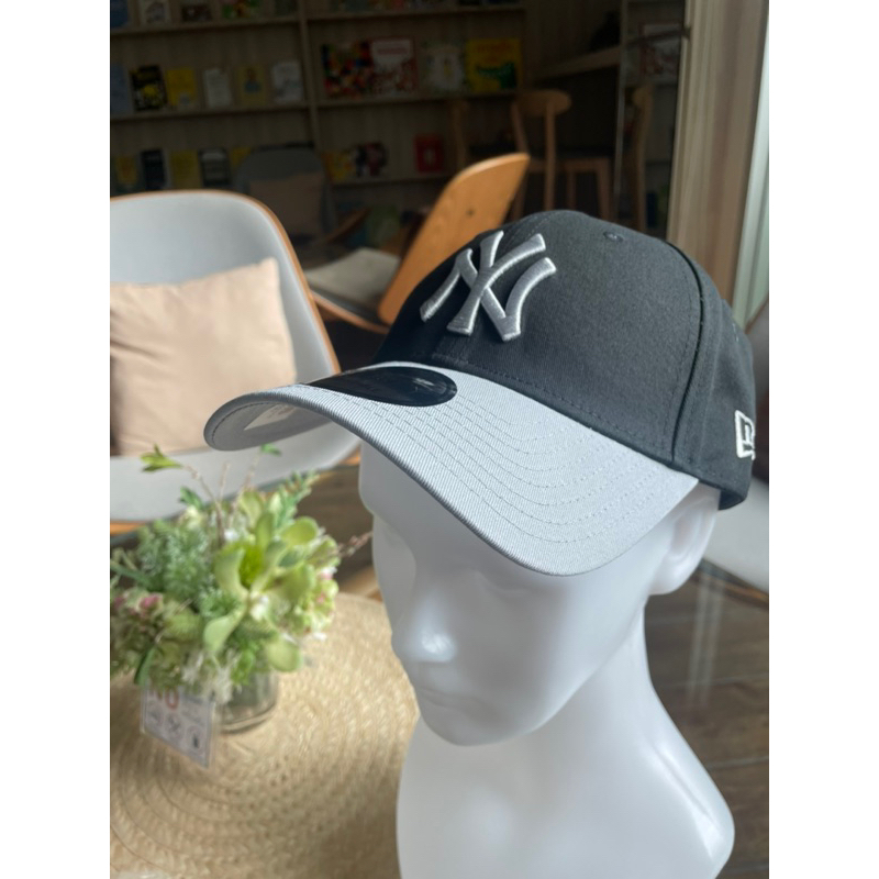 New Era 9forty Two Tone Adjustable Cap