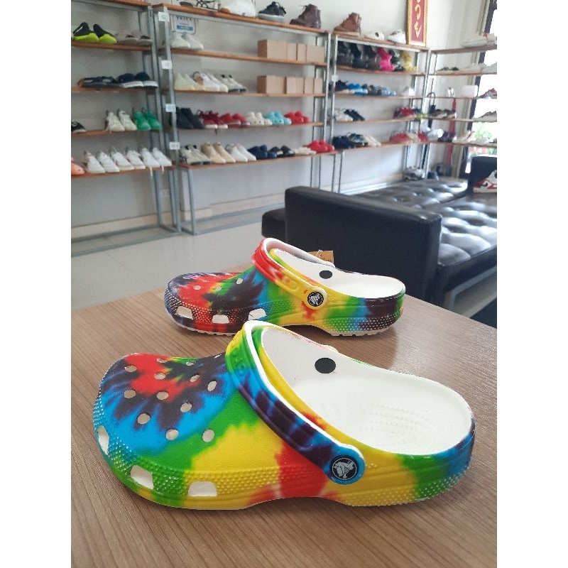 รองเท้าcrocsมือสองของแท้ size M7/W9 40 วัดจริงยาว 24.5-25 cm