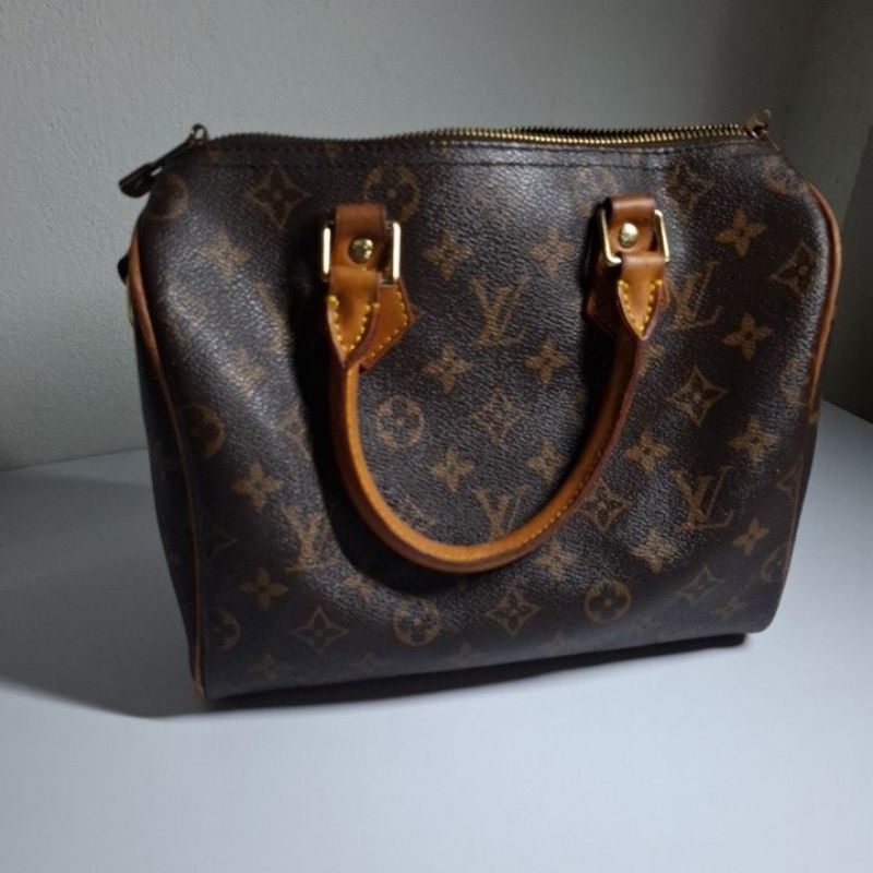 กระเป๋า Louis Vuitton Speedy 25