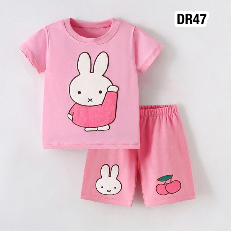 พร้อมส่งจากไทย ชุดเซ็ต ชุดเสื้อยืด+กางเกงขาสั้น สีชมพู สกรีนลาย Miffy น่ารักมาก DR47