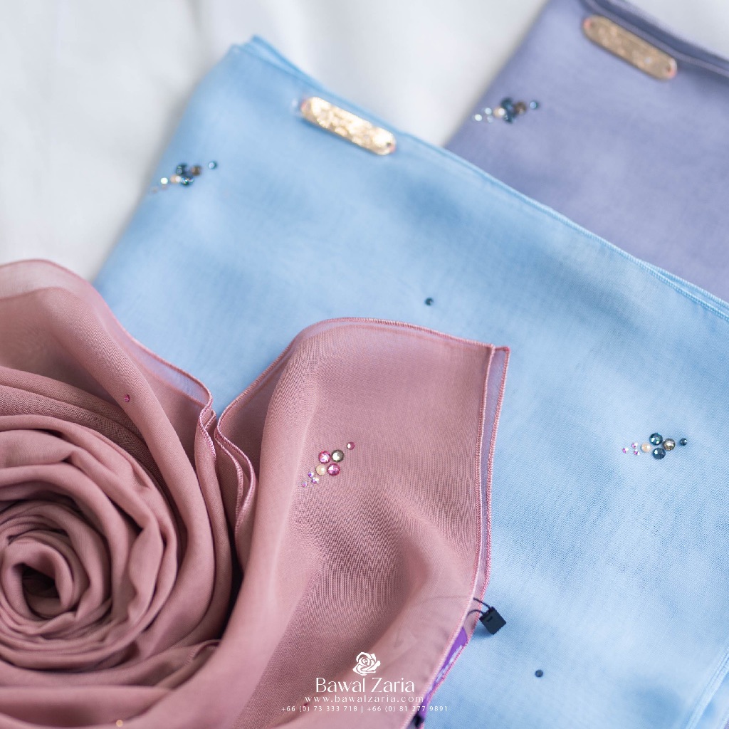ZARIA Crystal Bawal ผ้าคลุมบาวาประดับคริสตัล