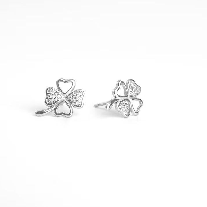 Lucky Clover Leaf ต่างหูปักก้านเงินแท้925ใบโคลเวอร์ไม่แพ้สำหรับคนแพ้ง่าย