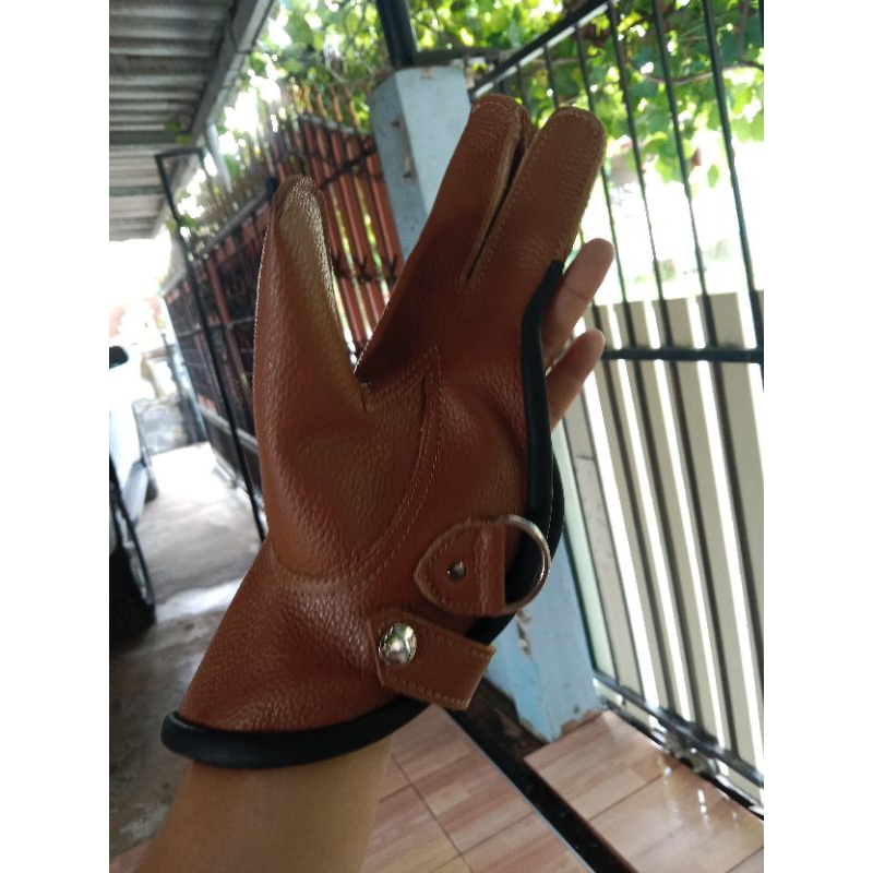 ถุงมือเลี้ยงนก แบบ3นิ้ว