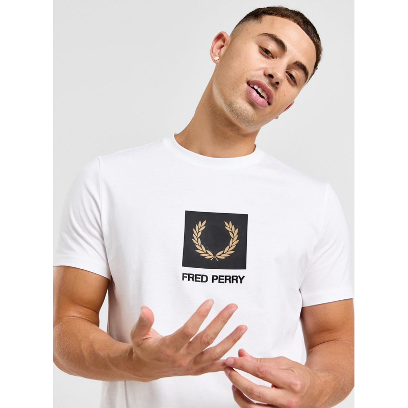 Fred Perry Stacked Branded T-Shirt in White