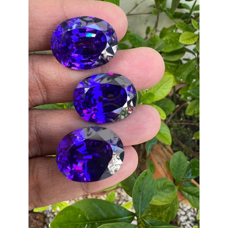 พลอย เพชรรัสเซีย รูปไข่ 35 CARATS 15X20MM (1 เม็ด) INK BLUE Gemstone Oval Shape CUBIC ZIRCONIUM STEP CUTTING GEMSTONE