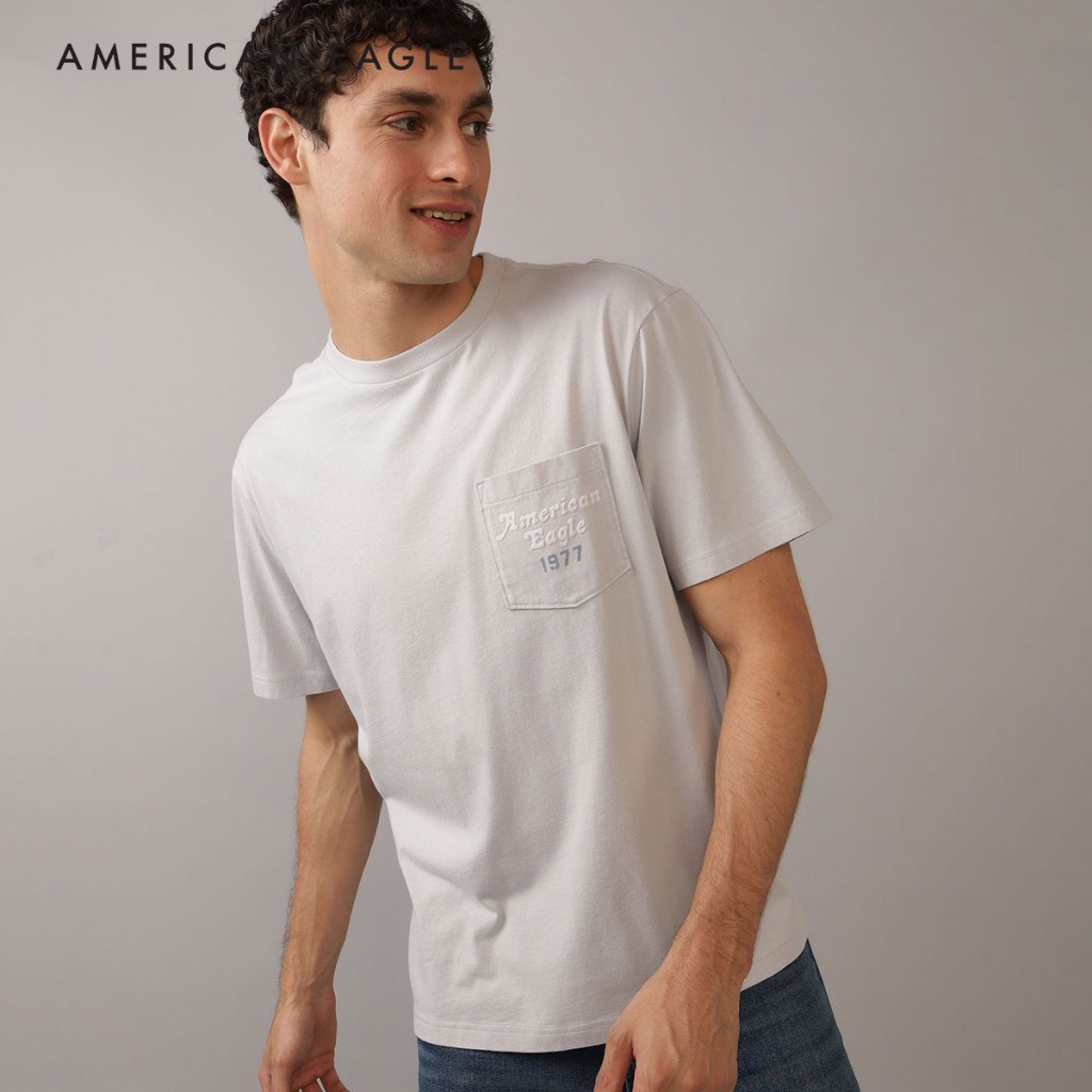 American Eagle Logo Graphic Pocket T-Shirt เสื้อยืด ผู้ชาย กราฟฟิค (EMTS 017-3878-020)