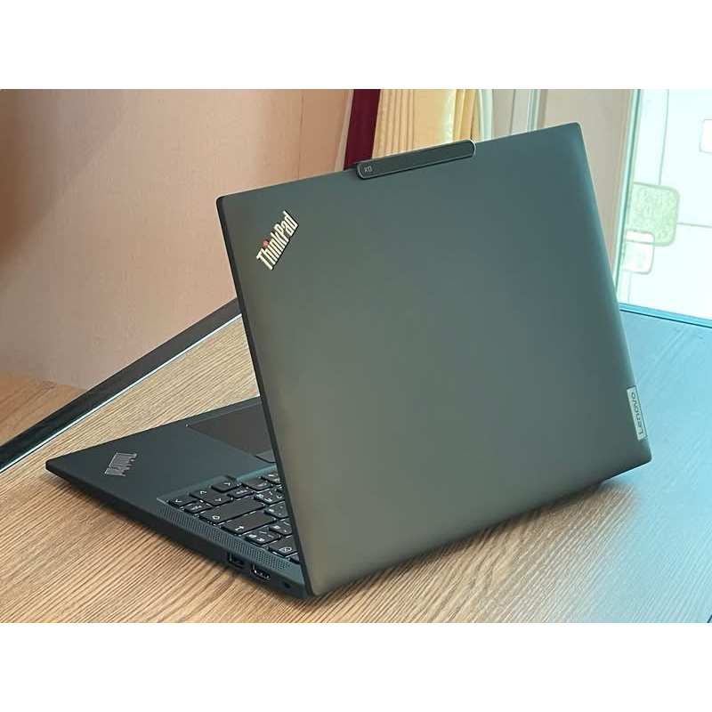 Lenovo ThinkPad X13 Gen4  i7 -1360P SSD512GB RAM16GB Windows11Pro คีย์ไฟ สินค้ามือสอง ประกันศูนย์ ยา