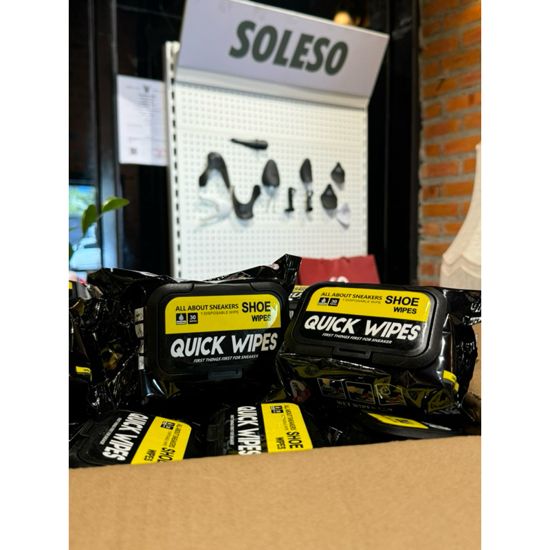 แท้100%🧻 Quick Wipes ทิชชูเปียกเช็ดรองเท้า คราบหลุดไว สะอาดง่ายใน 1 นาที!
