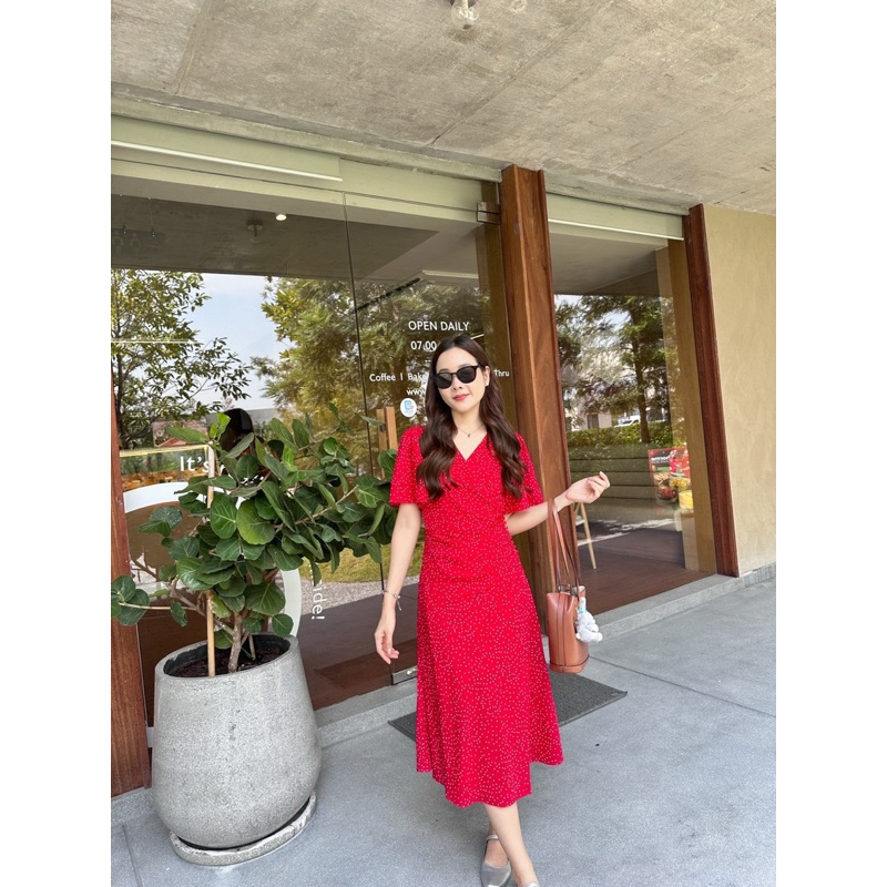 Red dot dress เดรสโทนแดง