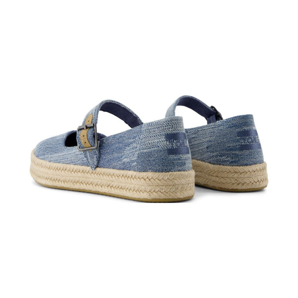 TOMS รองเท้าลำลองผู้หญิง สลิปออน รุ่น Carolina Mary Jane Dark Sky Textured Denim (CE) รองเท้าลิขสิทธิ์แท้