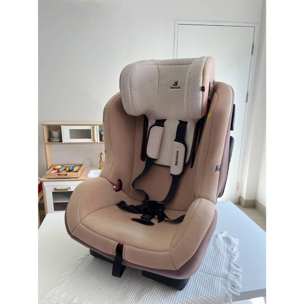 DAIICHI - First7 Plus Car Seat สี Organic Brown (ระบบIsofix) ** มือ2 สภาพดี**