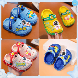 รองเท้าอวกาศแบบสวมมีรัดส้น สีสันสดใส