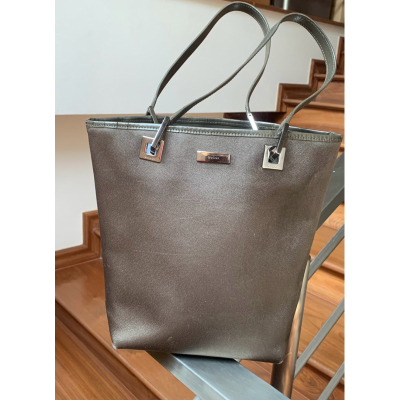 Gucci Tote Bag กระเป๋าผู้หญิงมือสองของแท้จากญี่ปุ่น จากห้าง Wonderex