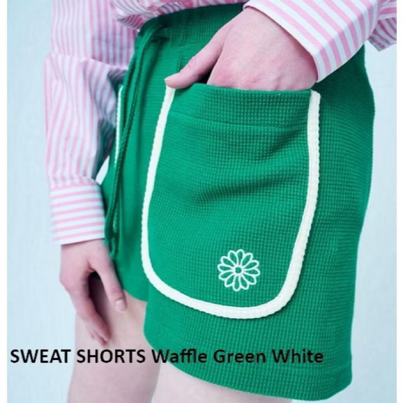 มือสองแบรนด์ Mardi Mercredi Sweat Shorts