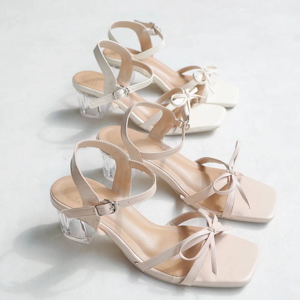 Alin รองเท้า รุ่น โบว์ส้นแก้ว