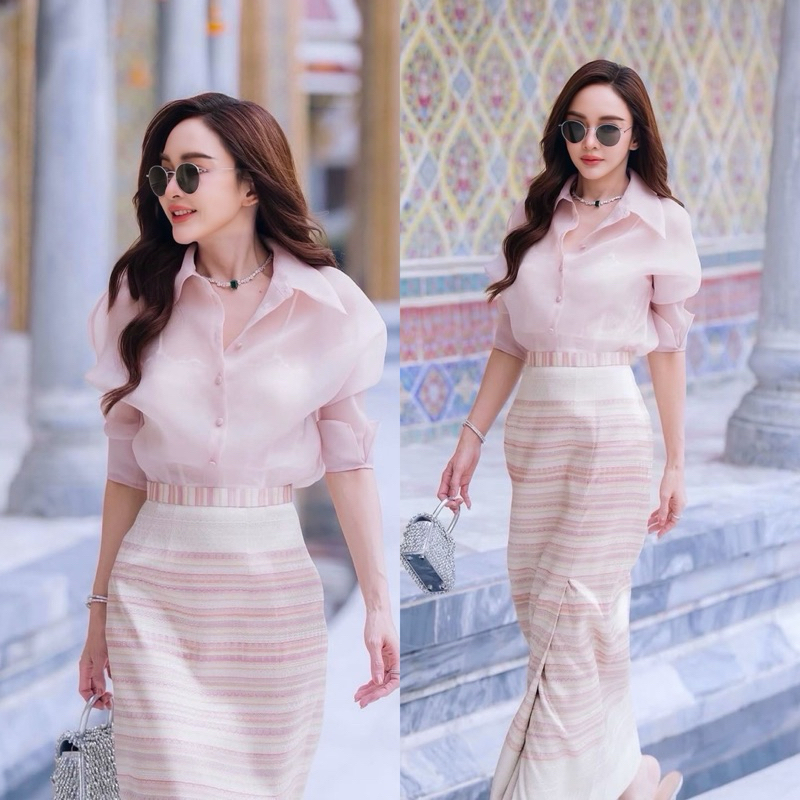 ชุดไทยใส่ทำบุญ Set 2ชิ้น เสื้อ+กระโปรง เสื้อแขนยาวคอปกดีไซน์แต่งกระดุมเรียงสามารถแกะใช้งานได้จริง มีซับด้านใน